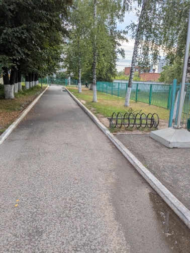 PXL 20250812 041025571