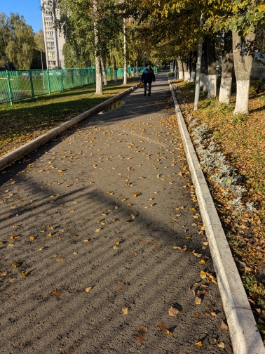 PXL 20250925 041406153