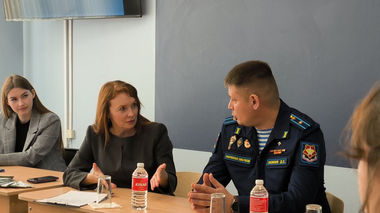 photo 2025 11 12 19 05 07